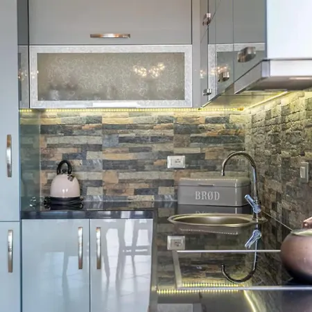 Penthouse *